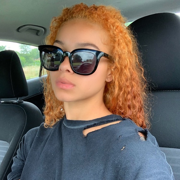 Meet your Posher, Jasmine - Picture 1 of 1